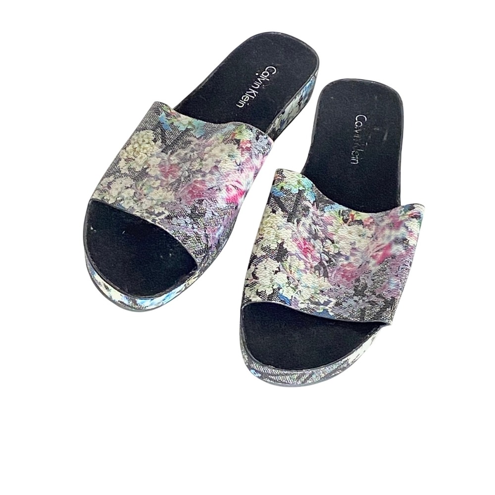 Calvin Klein Maiya Floral Monogram Slide Sandals Black Multi Womens 6.5 34E4606
